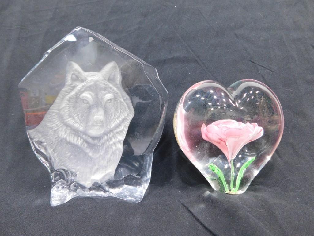 2 Art Glass Paperweights incl 1 Etched Glass Wolf and 1 Heart Shaped with Pink Flower: 2 Art Glass Paperweights incl 1 Wolf and 1 Heart Shaped with Pink Flower . No chips, cracks, or breaks