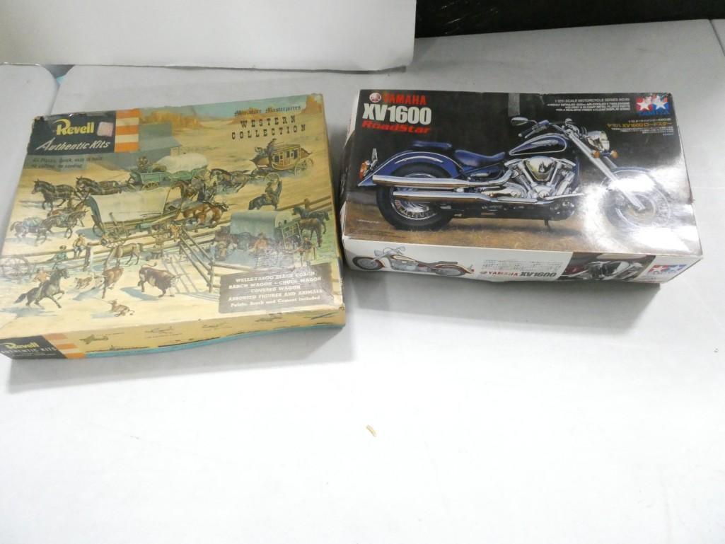 Tamiya Yamaha XB1600 Roadstar Model Kit and Revell Plastic Wagons, Horses, Animals, etc (1 of 5)