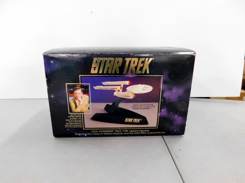 Star Trek USS Enterprise NCC-1701 Lighted Figurine Featuring the Voice of William (1 of 5)