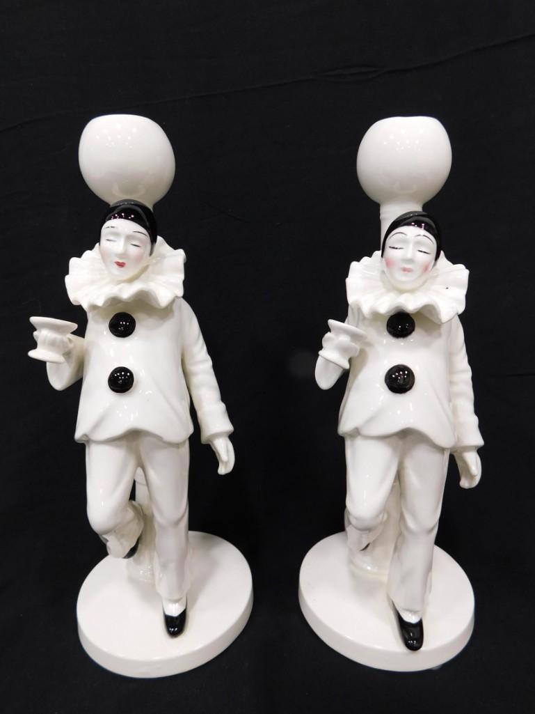 2 Taste Setter by Sigma Pierrot Figurines (1 of 7)