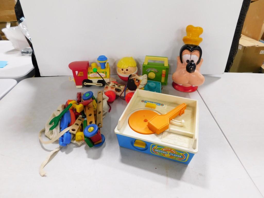 Toy Lot incl Fisher Price Record Player, Fisher Price Circus Train, Toyland Radio, Dog Pull Toy, Goo (1 of 8)
