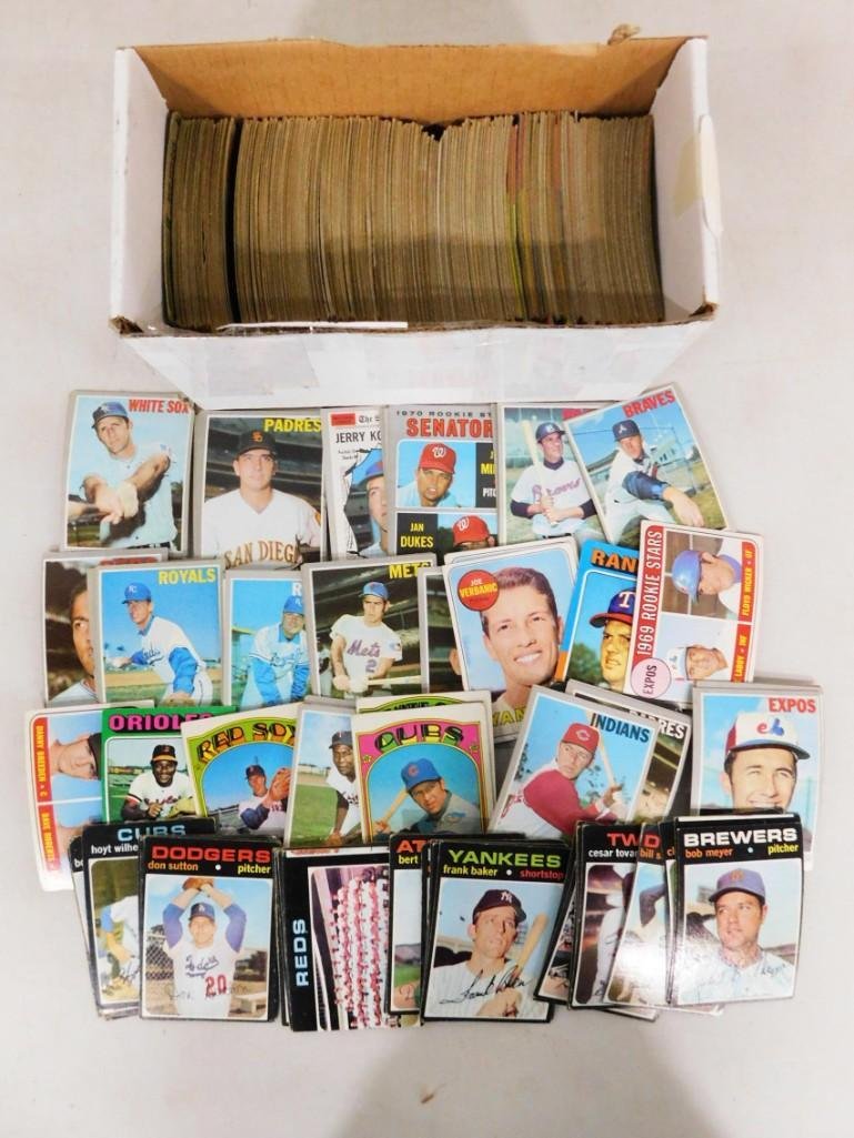 Large Lot of Vintage Baseball Cards - 1960's 1970's (1 of 12)