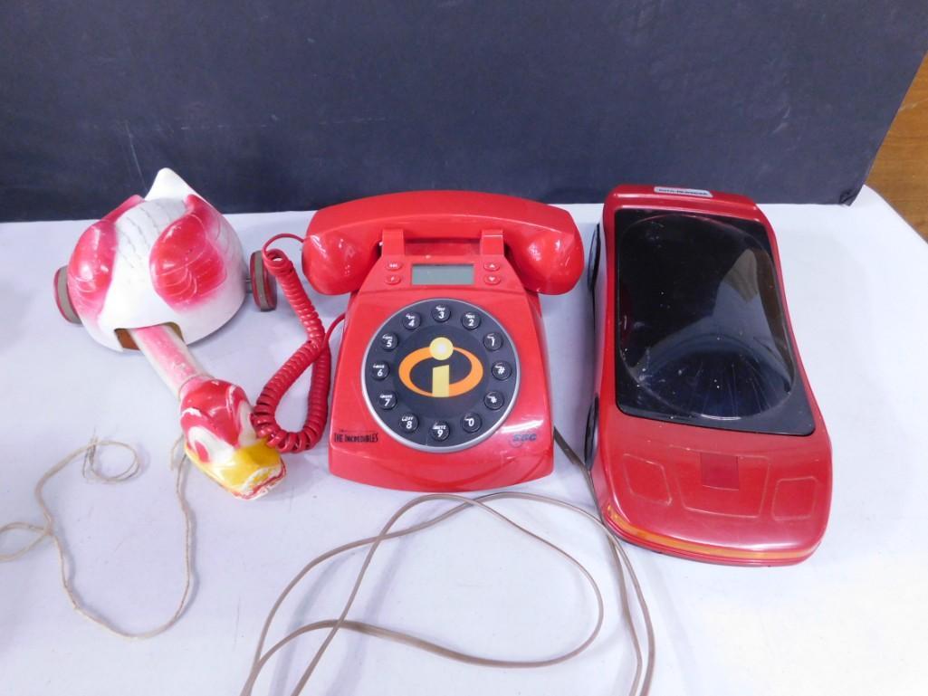 The Incredibles Telephone, vintage Duck Pull toy, car VHS rewinder (1 of 9)