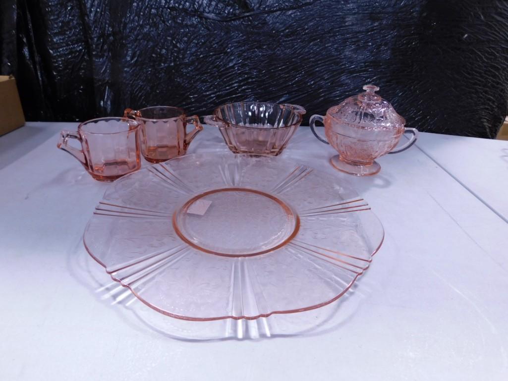 MacBeth Evans American Sweetheart Depression Glassware Plate and other Pink Depression Glass (1 of 8)