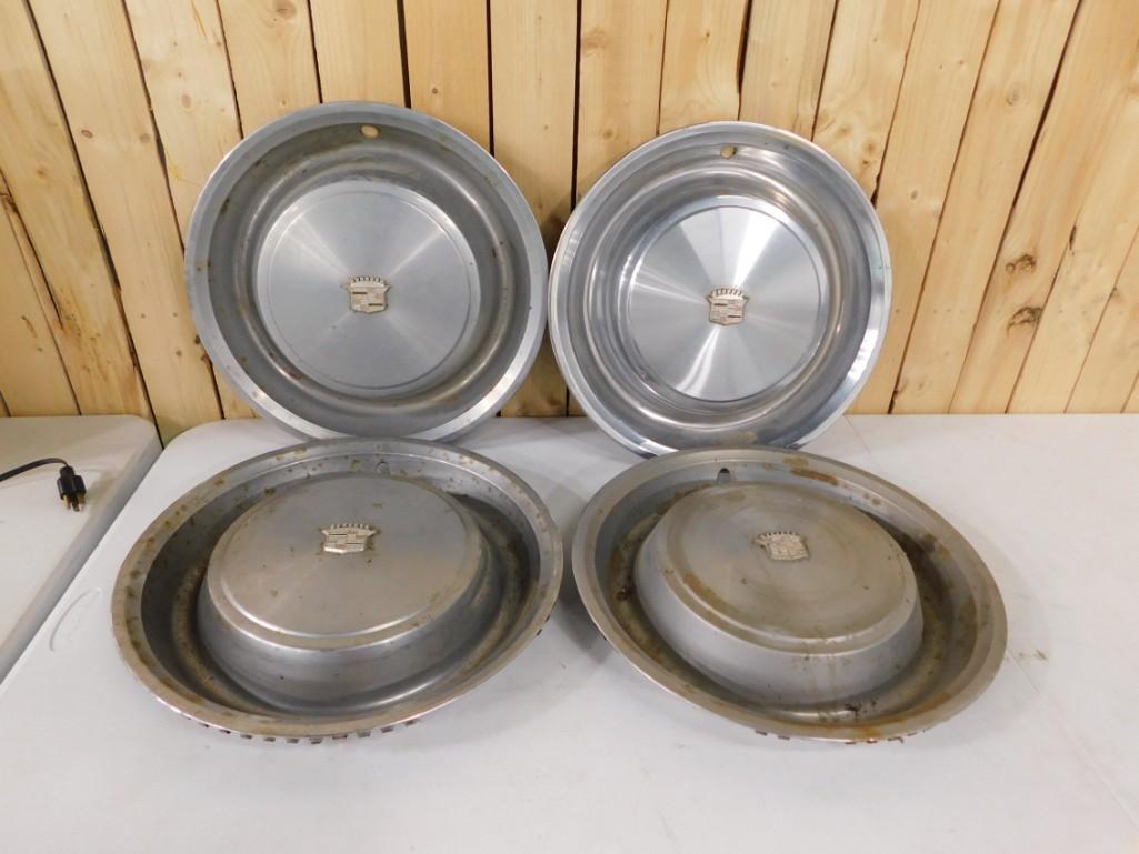 4 Cadillac Hubcaps (1 of 4)