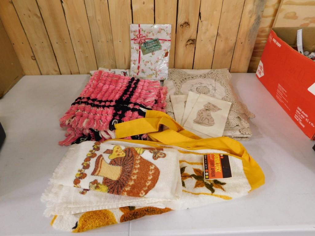Vintage Linens, Apron, Towels, Etc: Vintage Linens, Apron, Towels, Etc