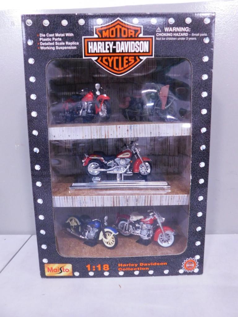 Harley Davidson 1:18 Scale Model Motorcycles Die Cast Metal with Plastic Parts (1 of 5)