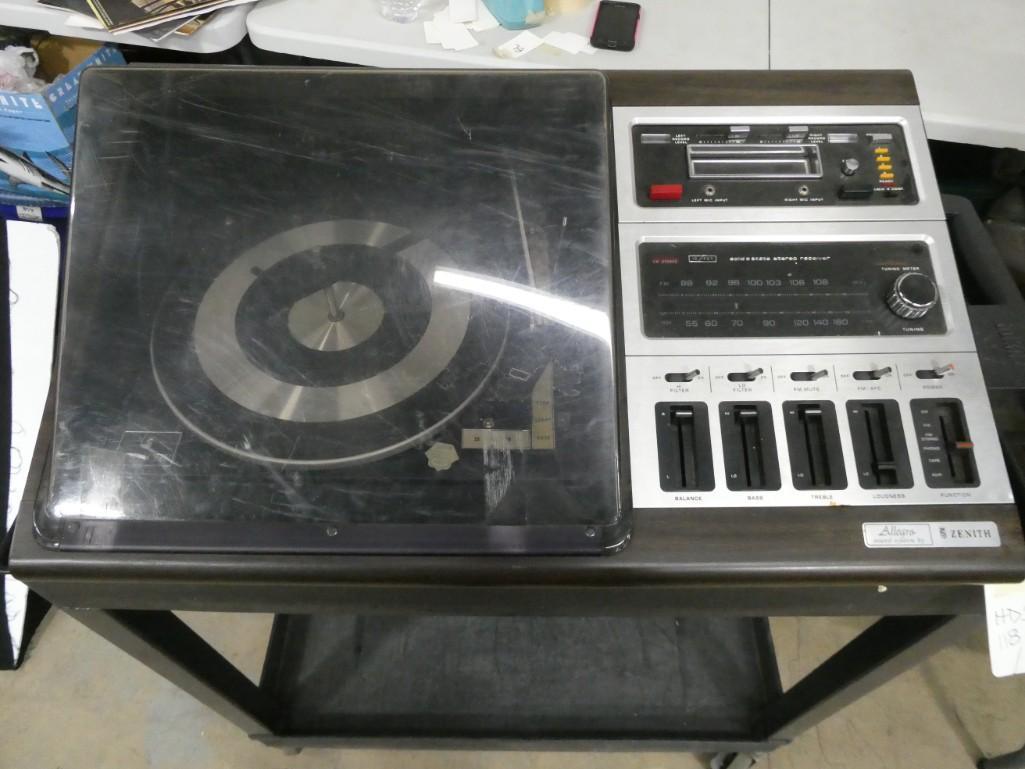 Vintage Zenith Allegro Sound System AM FM Radio, Record Player, 8 Track Player (1 of 4)
