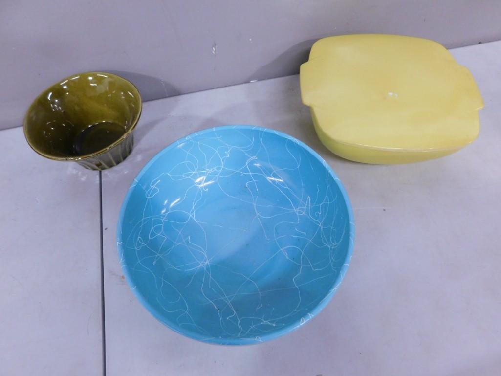 Vintage Pyrex Yellow Square Bowl with Lid, Blue Spaghetti String Design Bowl, Green Econo Line (1 of 6)