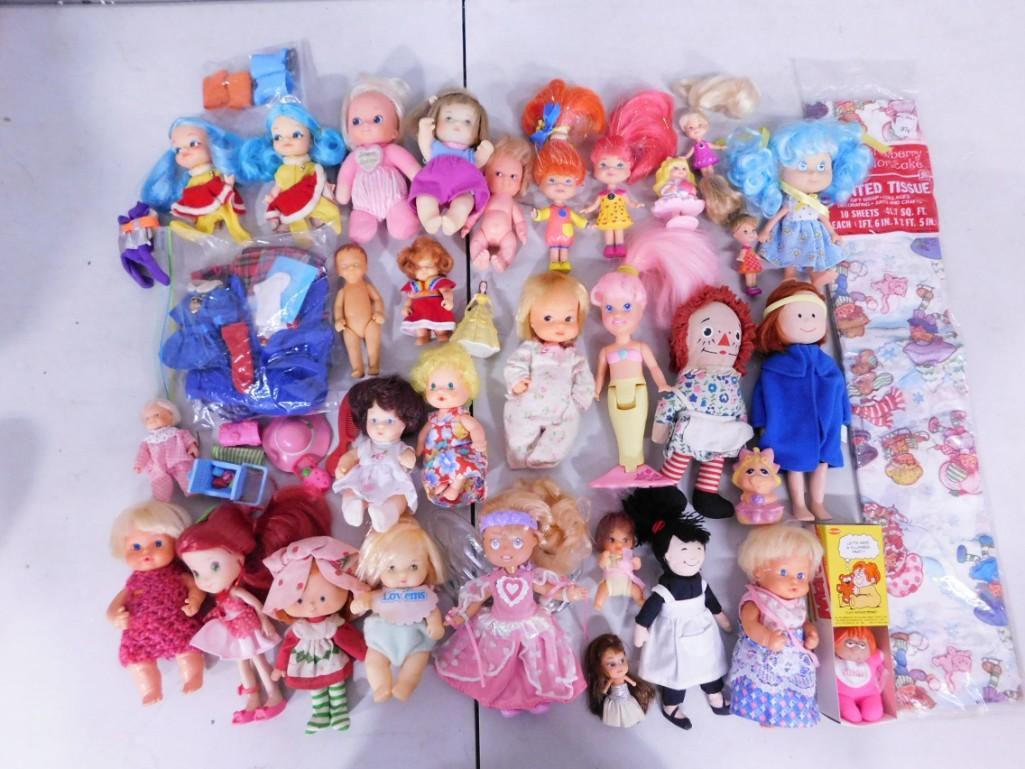 Vtg Sweet April, Madeline, Strawberry Shortcake, Love-A-Bye Babies, Remco Finger Ding,: 1971 Remco Sweet April, 1987 Hasbro Love-A-Bye Baby, 1969 Finger Ding, 1991 Playskool My Pretty Mermaid, 1993 Lil Secrets, 1983 Marvin Matchpack, 1993 Eden Madeline with accessories, Butterfly Dolls, 