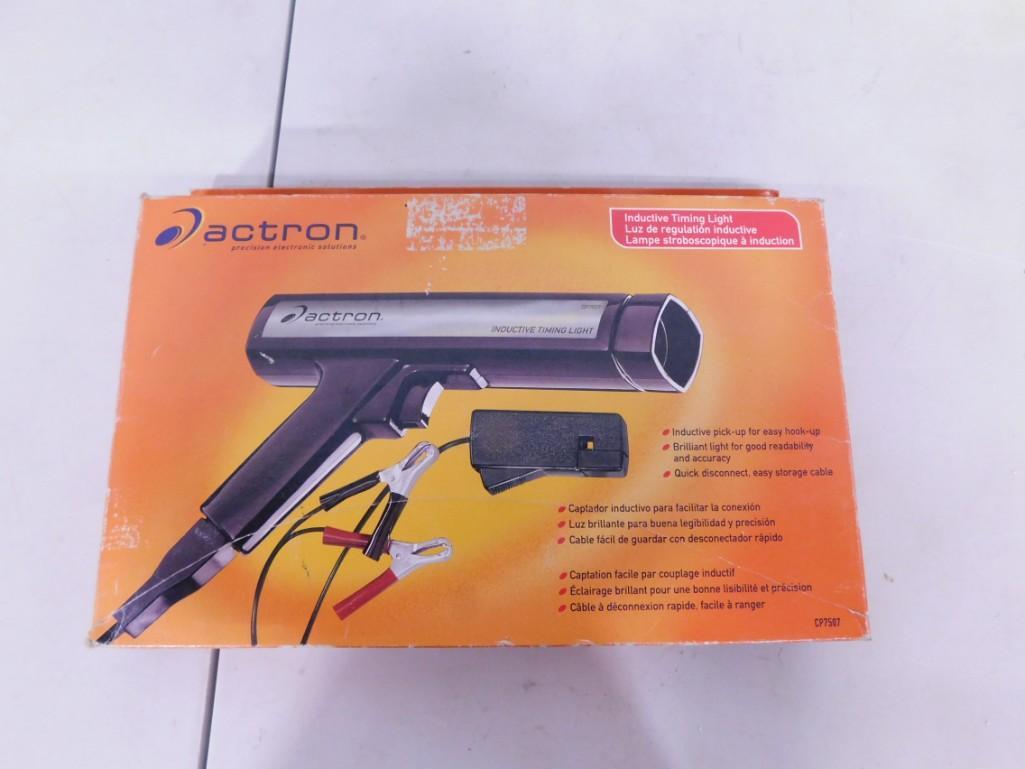 Actron Inductive Timing Light for Automobiles (1 of 3)