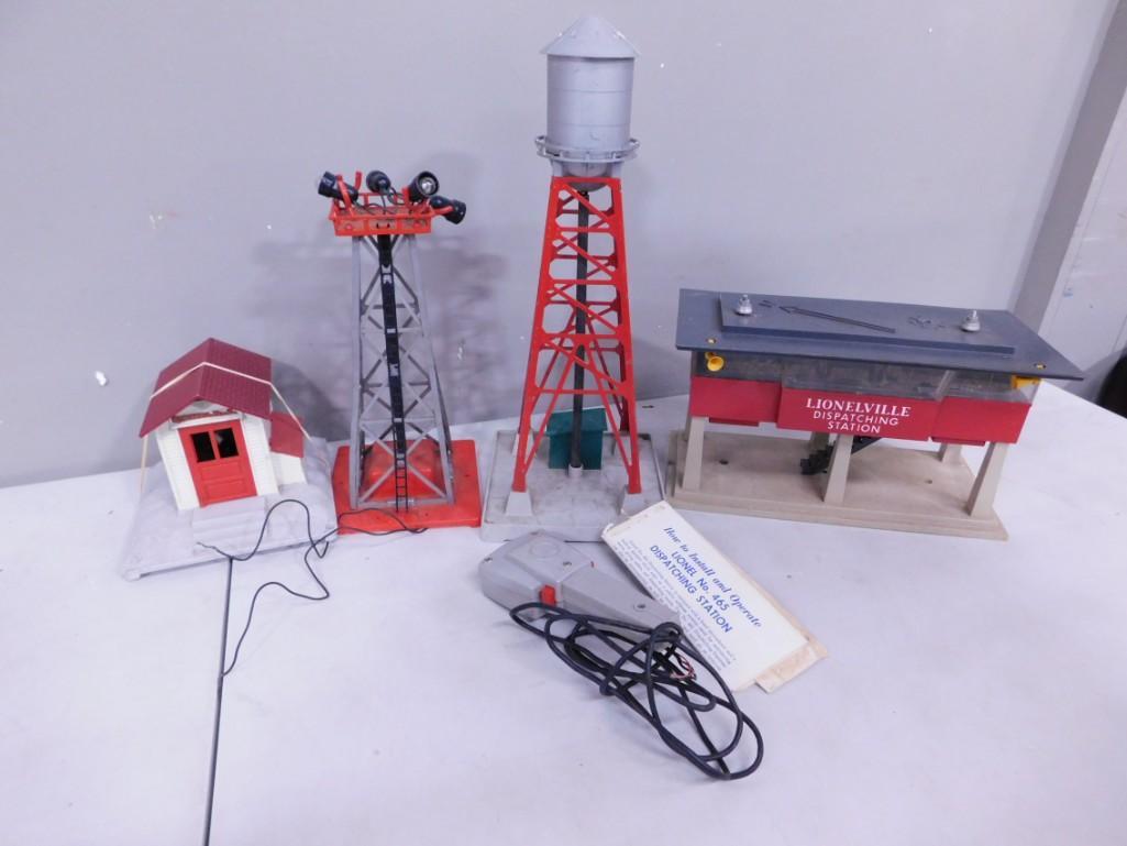 Lionel Train Accessories including Lionelville Dispatching Station 465