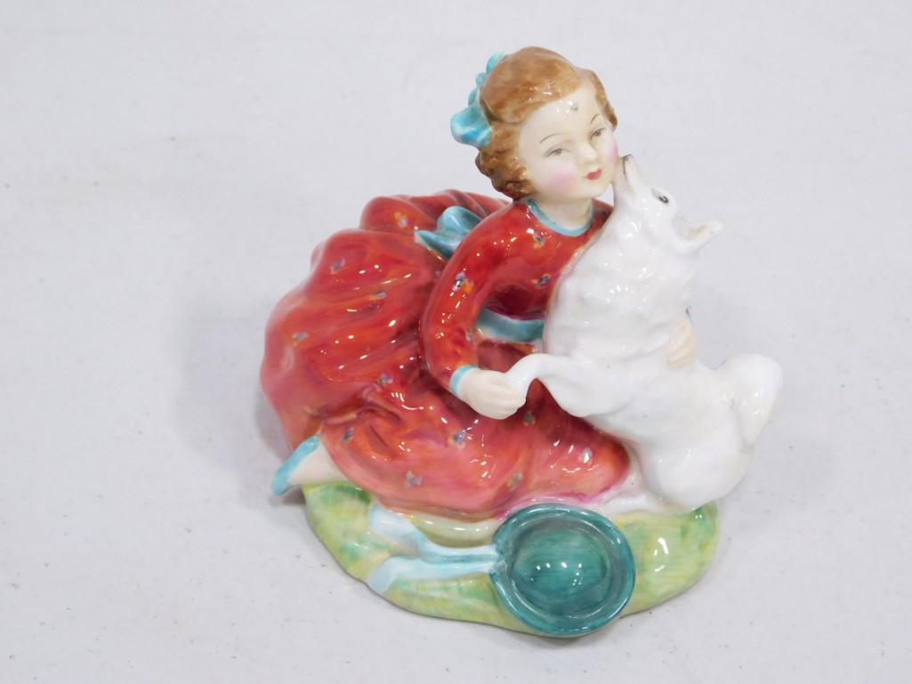 Royal Doulton Home Again Porcelain Figurine H.N. 2167 Copr 1955: Royal Doulton Home Again Porcelain Figurine H.N. 2167 Copr 1955