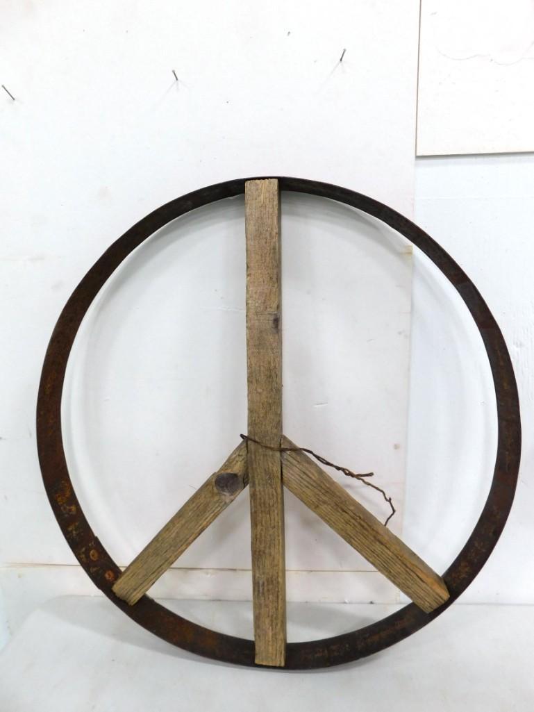 Rustic Peace Sign Wall Hanging 25" Diameter (1 of 6)