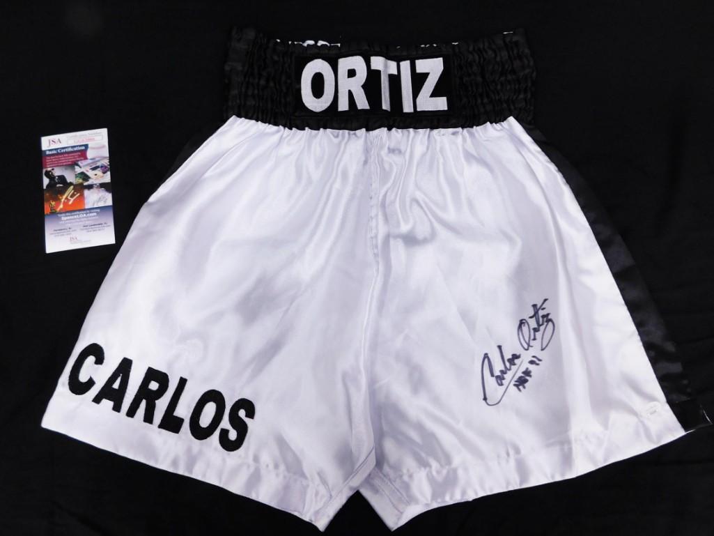 Carlos Ortiz Signed Boxing Trunks HOF '91 with JSA COA (1 of 5)