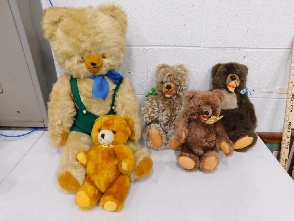 5 Plush Teddy Bears (1 of 7)
