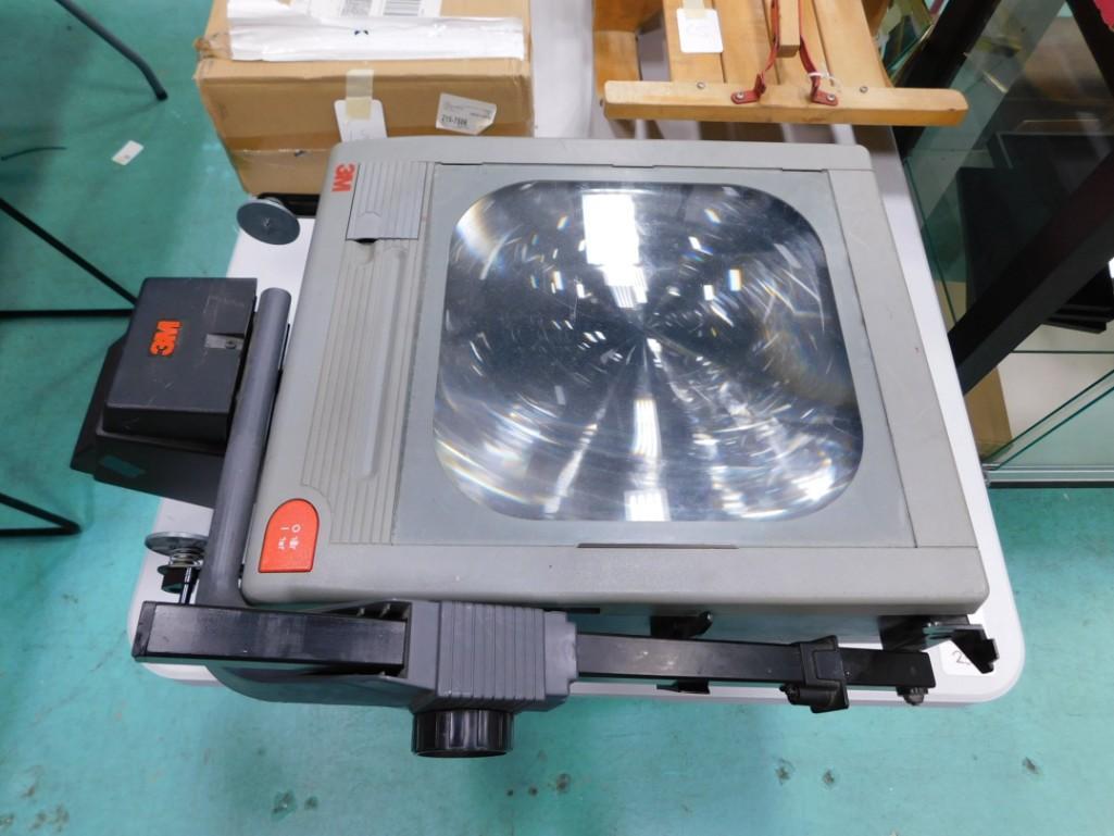 3M Overhead projector - it works! (1 of 2)