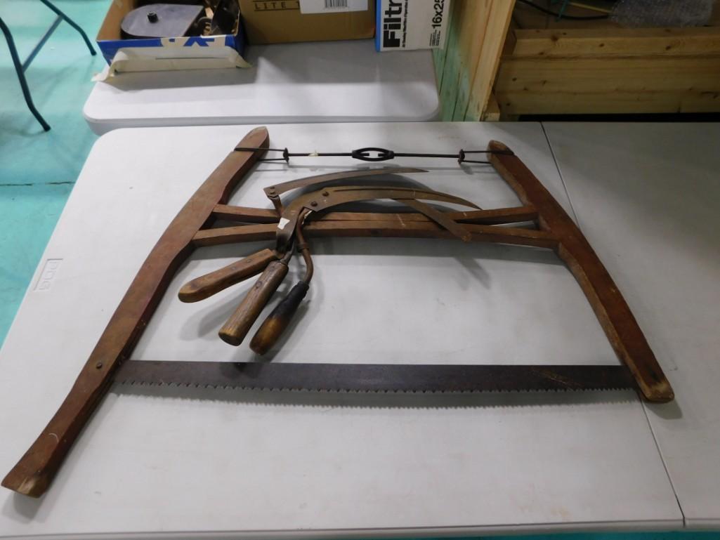 Vintage / Antique Saw and sickles (1 of 5)