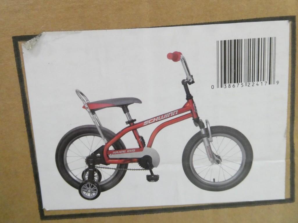 Schwinn Bicycle New in Box (1 of 3)