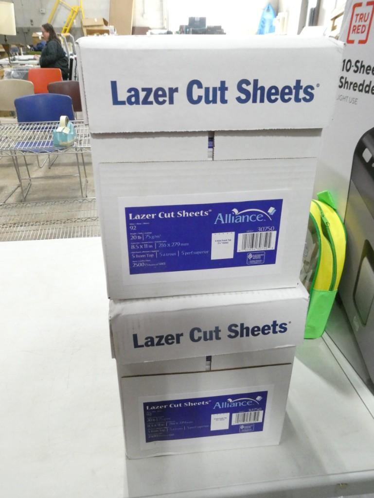 10 Reams 5 hole punch 8 1/2" x 11" Copy Paper: 10 Reams 5 hole punch 8 1/2" x 11" Copy Paper