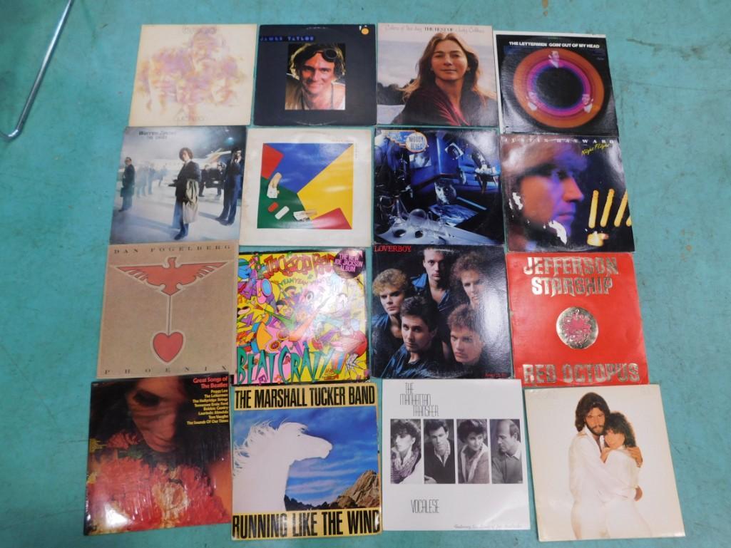 16 Vinyl Records incl Elton John, Warren Zevon, The Moody Blues, Justin Hayward, Jefferson Starship,: 16 Vinyl Records incl Elton John, Warren Zevon, The Moody Blues, Justin Hayward, Jefferson Starship, Loverboy, Joe Jackson, Dan Fogelberg, Bread, James Taylor, Judy Collins, The Letterman, Barbara Str