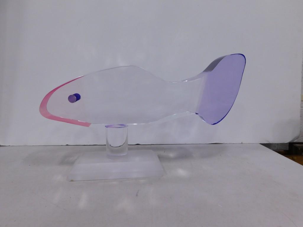 Lucite Fish Sculpture (1 of 7)