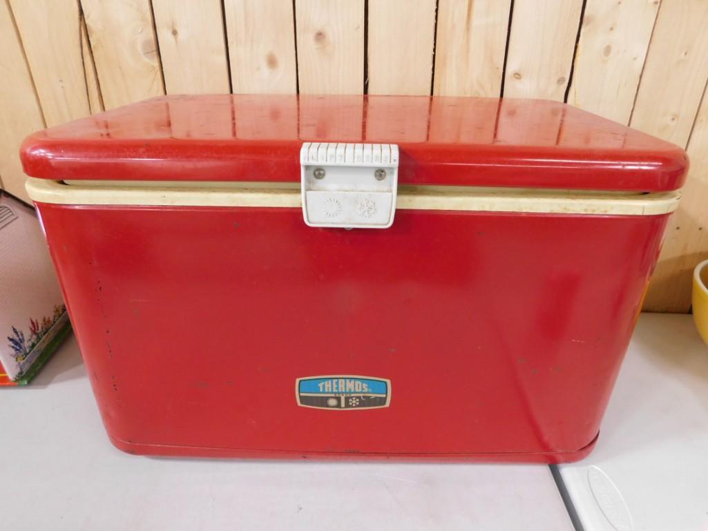 Vintage Thermos Cooler (1 of 7)