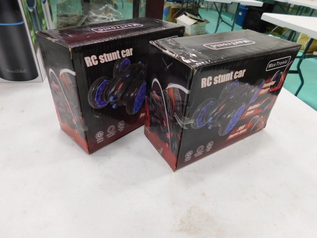 2 RC Stunt Car Toys by MaxTronic  New in Open Box (1 of 3)