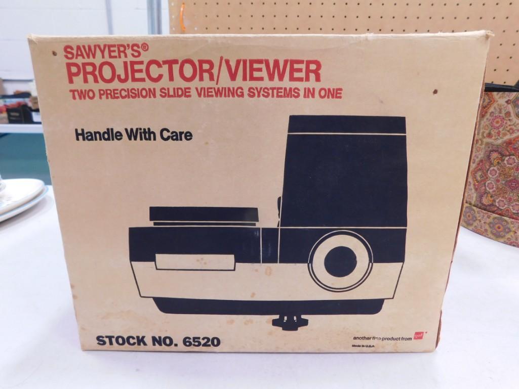Vintage Sawyer's Projector / Viewer in Original Box (1 of 3)