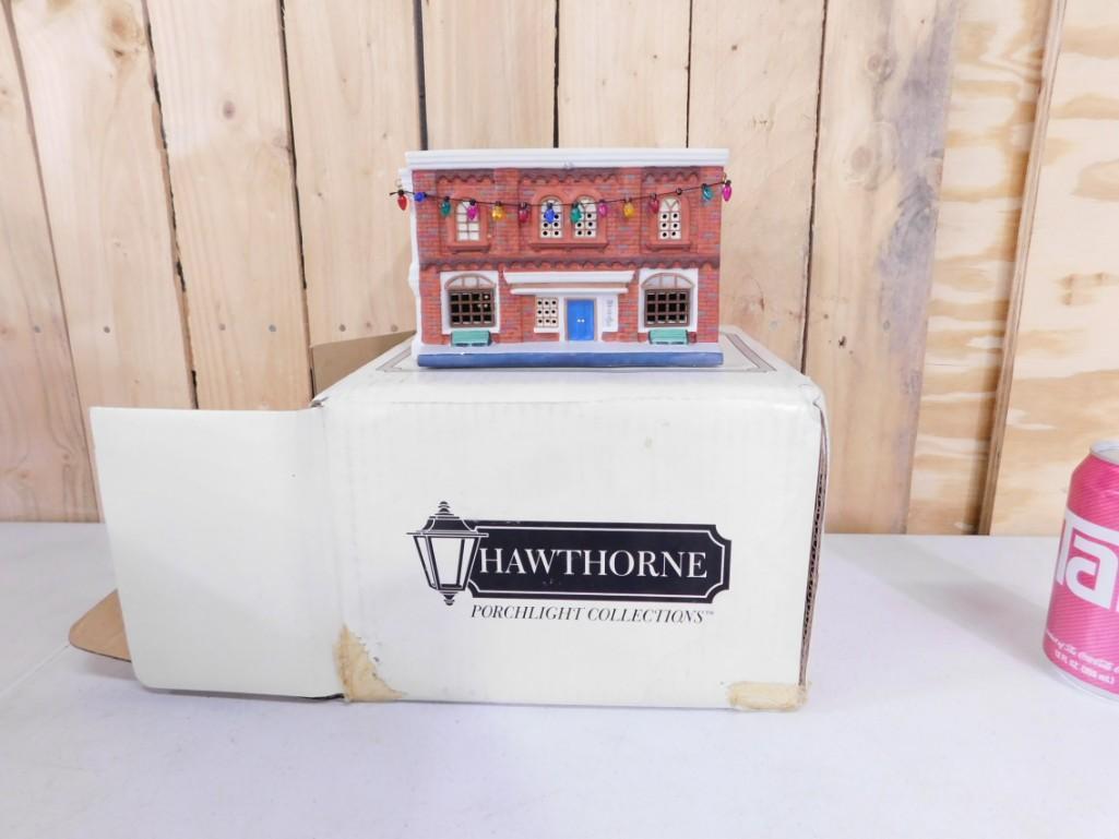 Hawthorne Porchlight Collections ceramic Christmas House with Box: Hawthorne Porchlight Collections ceramic Christmas House with Box - Mayberry Post Office 79726