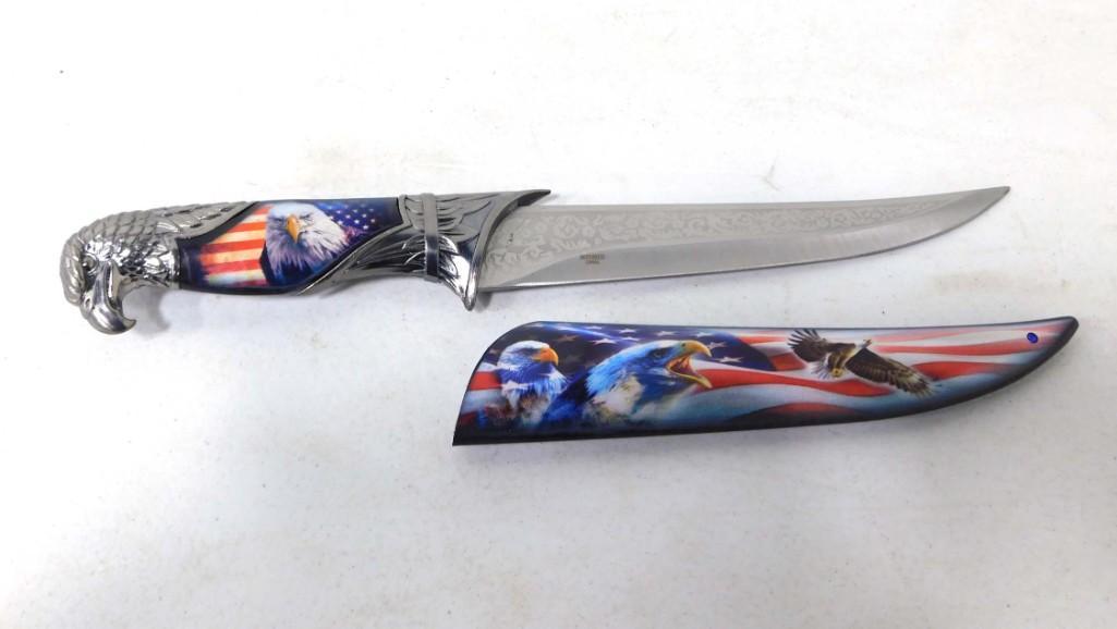 Eagle Knife with Sheath and Stainless Steel Blade (1 of 4)