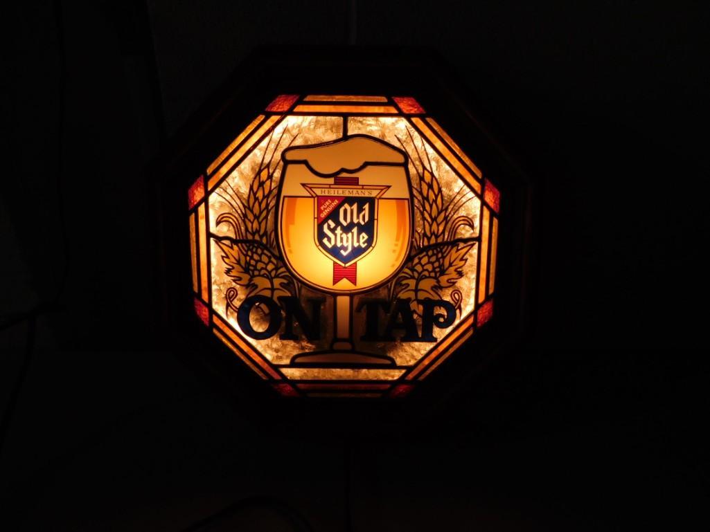 Old Style Beer Lighted Advertising Sign (1 of 5)