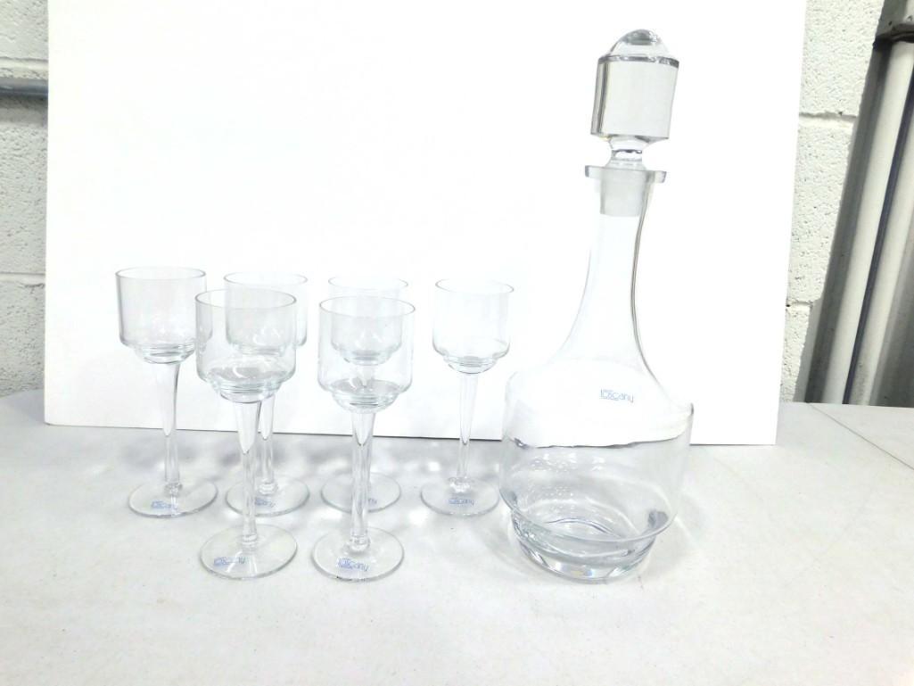 Toscany Decanter Set with 6 Stemware Glasses (1 of 6)