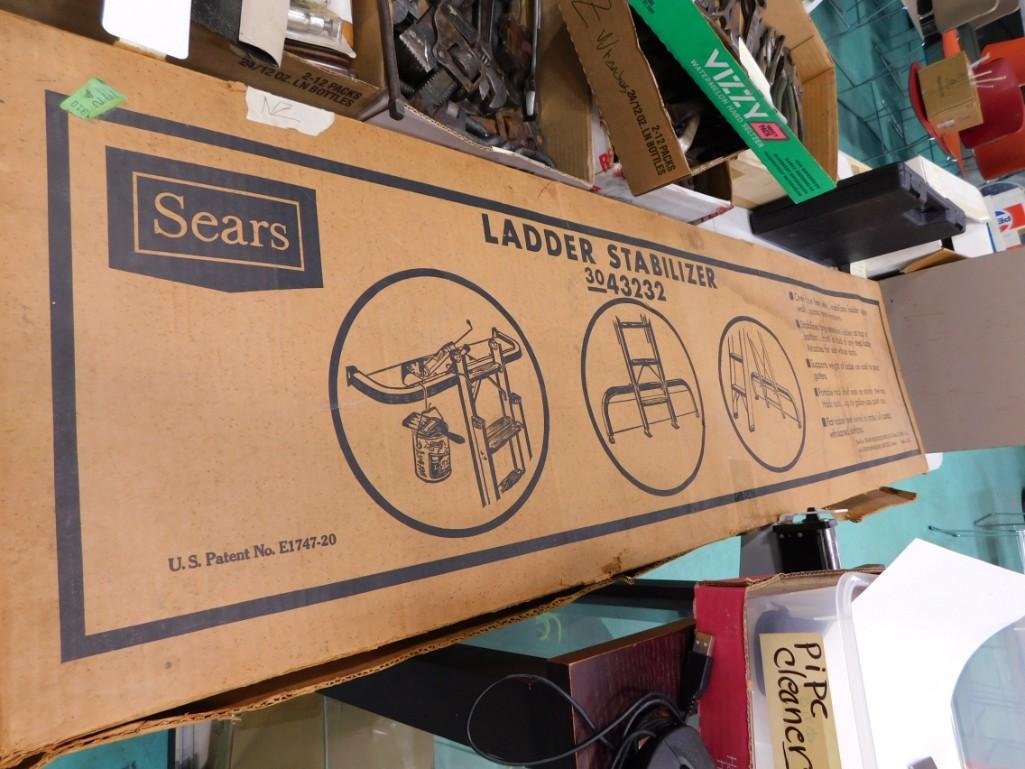 Sears Ladder Stabilizer with Box 3043232: Sears Ladder Stabilizer with Box 3043232