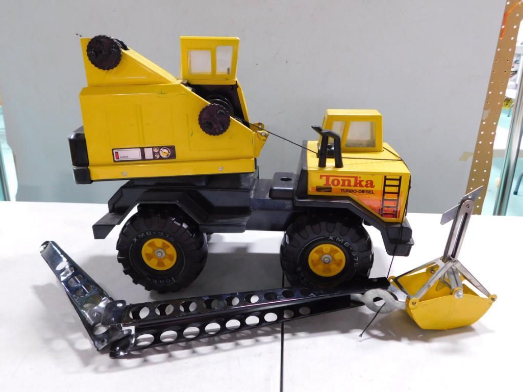 Vintage Tonka Turbo Diesel Toy Clam Bucket Crane: Vintage Tonka Turbo Diesel Toy Clam Bucket Crane XMB-975