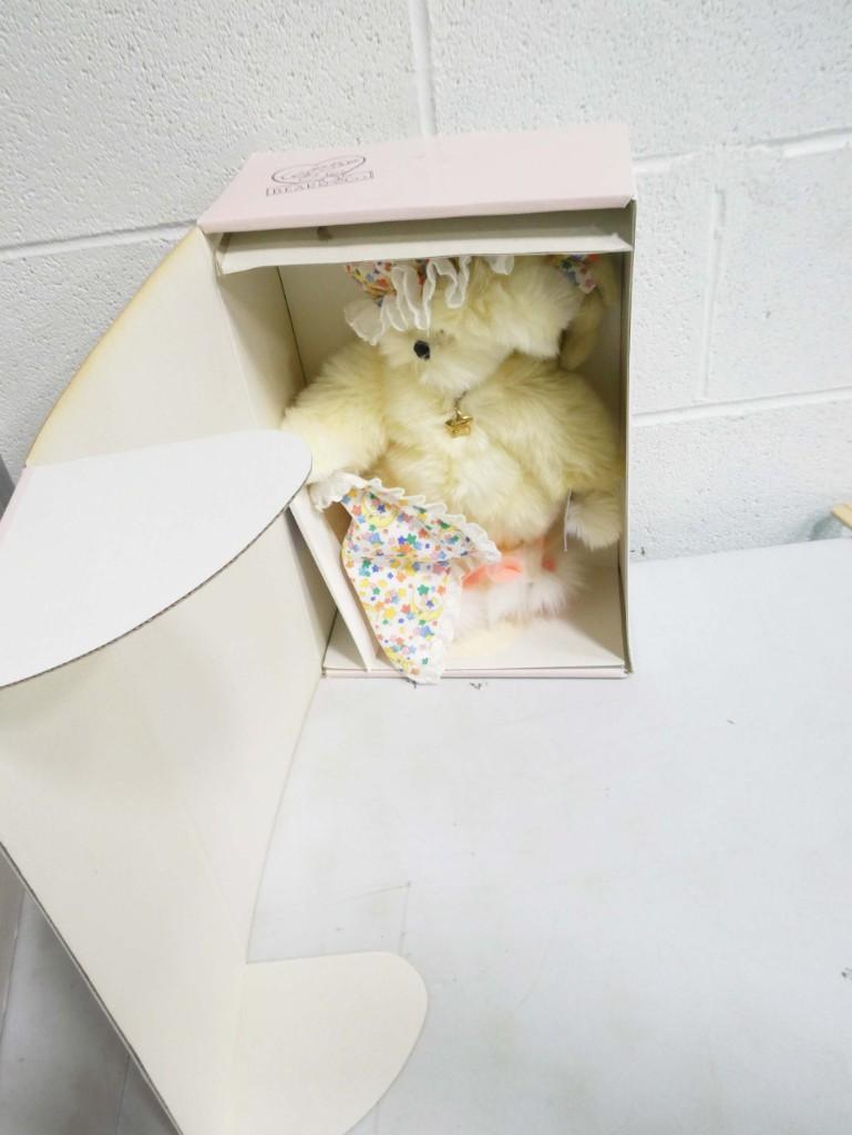 Annette Funicello Collectible Bear Co Bear with box and paperwork (1 of 7)