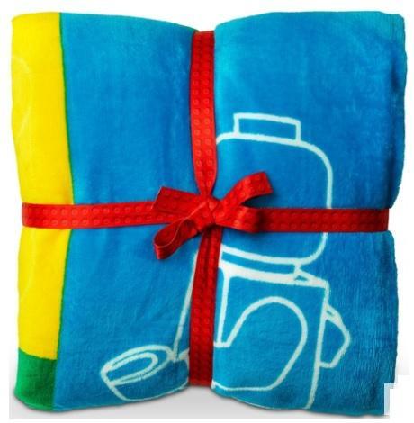 Case of 15 Lego Fleece Blankets UPC 5702017491219: Case of 15 Lego Fleece Blankets UPC 5702017491219 - Each one should look similar to the first picture.