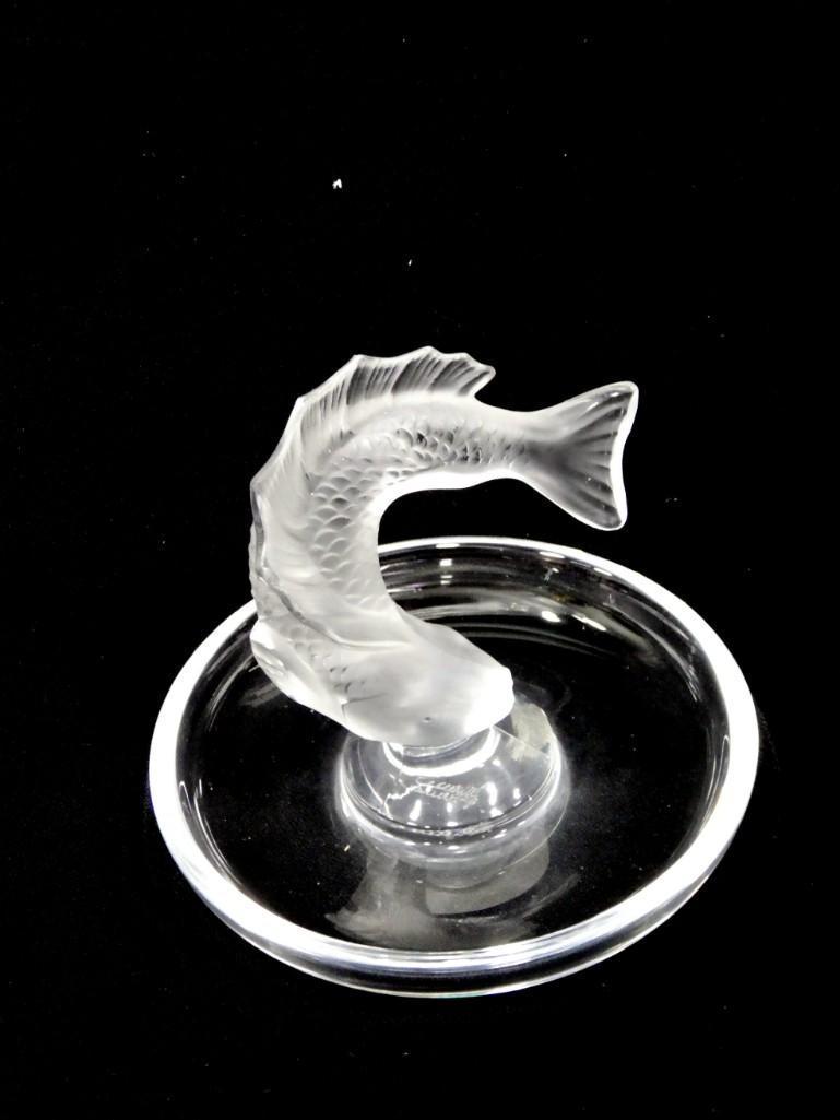 Lalique France Fish Ring Holder: Lalique France Fish Ring Holder Frosted Glass Fish with Clear Glass Bottom