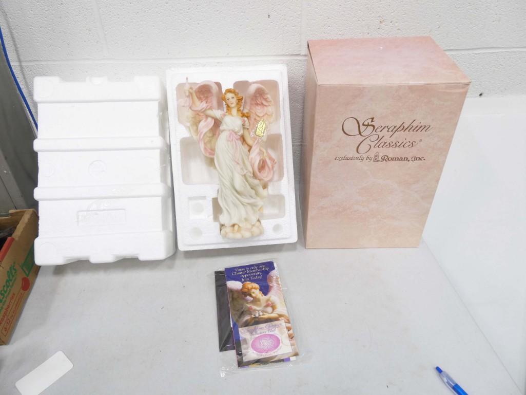 Seraphim Classics Angel Figurine in Original Box (1 of 3)