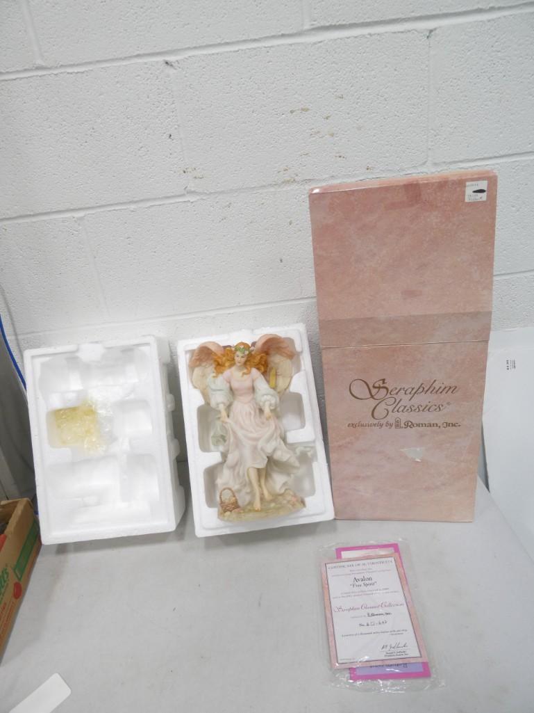 Seraphim Classics Angel Figurine in Original Box (1 of 4)
