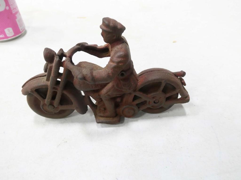 Cast Iron Toy Motorcycle "Petrol" (1 of 4)