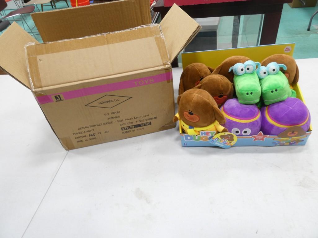 Jazwares Hey Duggee Case of 9 Plush Animals New in Display Box with Outer Shipping Box (1 of 6)