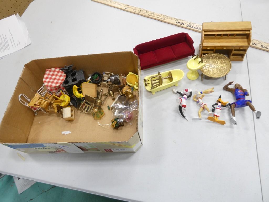 Lot of Smalls incl Dollhouse Furniture, Figures (1 of 6)