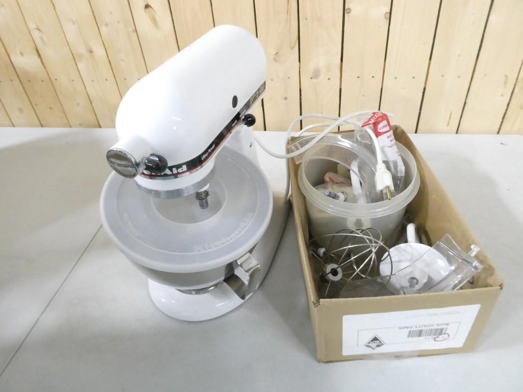 Kitchenaid Stand Mixer and Accessories Works (1 of 6)