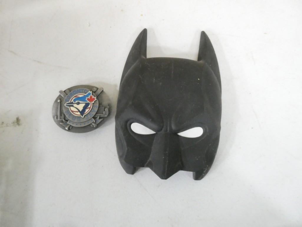 Collectibles incl Toronto Blue Jays Belt Buckle, Batman the Dark Knight DVD Set: Collectibles incl Toronto Blue Jays Belt Buckle, Batman the Dark Knight DVD Set in a collector case