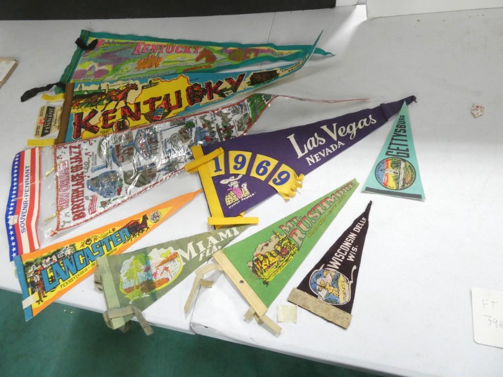 Vintage Pennants incl 1969 Las Vegas, New Orleans, Mt Rushmore, Wisconsin Dells, Kentucky, etc (1 of 5)