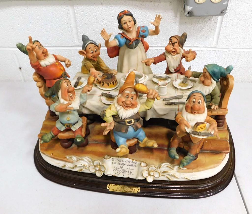 Disney Snow White and the Seven Dwarfs Laurenz Capodimonte Limited Edition Sculpture (1 of 15)