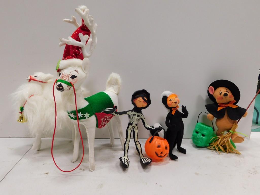 5 Annalee Dolls incl Halloween Mouse, Boy, Girl, Christmas Llama, Reindeer (1 of 4)