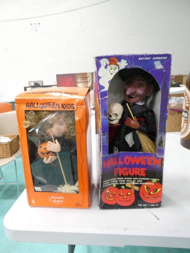 Pair of Animated Battery Operated Halloween Figures - Witches (1 of 4)