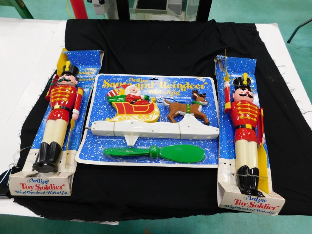 Christmas Decor incl Artline Santa and Reindeer Wirl-A-Gig and 2 Nutcracker Wirl-A-Gigs (1 of 5)